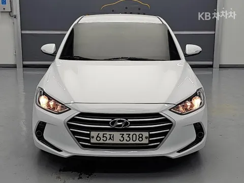 Hyundai Elantra (Avante)