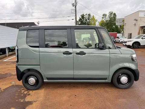 Honda N-BOX Joy