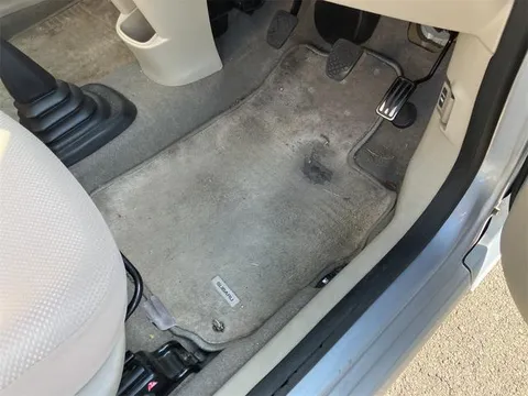 Subaru R2
