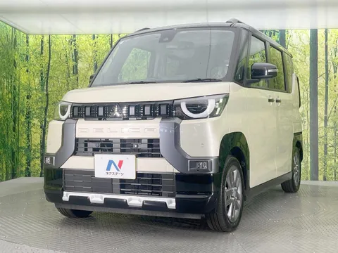Mitsubishi Delica Mini