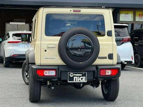 Suzuki Jimny Nomade