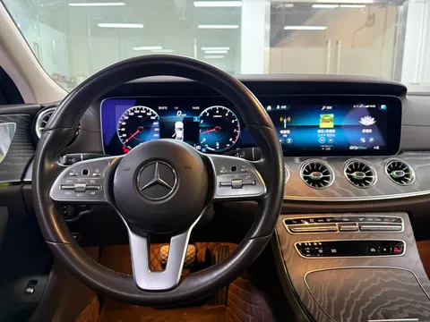 Mercedes-Benz CLS-Class