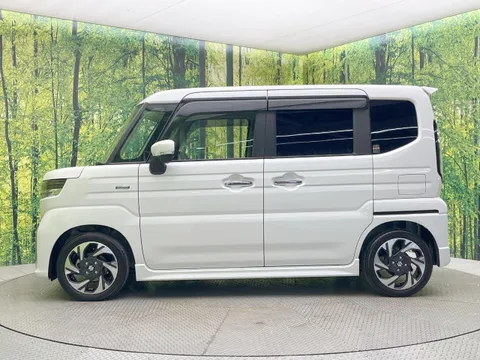 Suzuki Spacia Custom