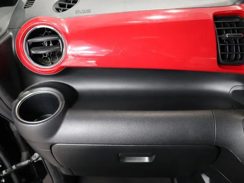 Honda N-BOX Slash