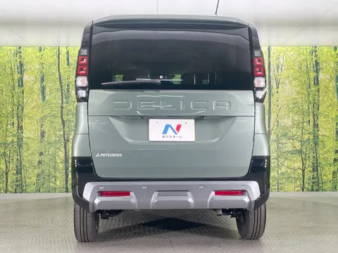 Mitsubishi Delica Mini