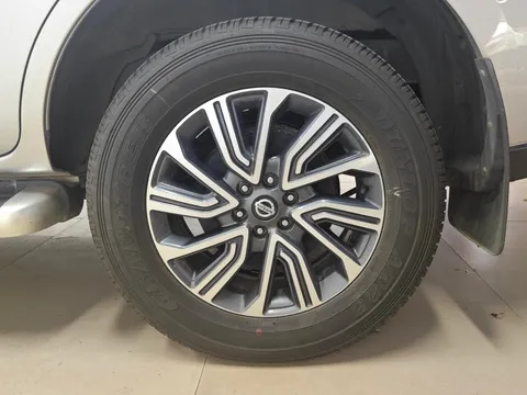 Nissan Terra
