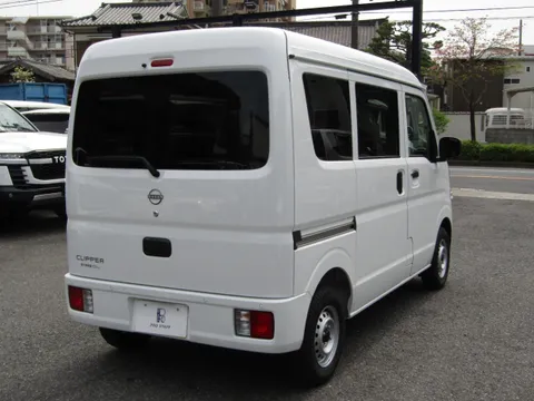 Nissan Clipper