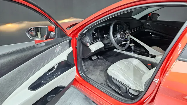 Hyundai Elantra (Avante)