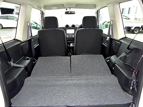 Nissan KIX