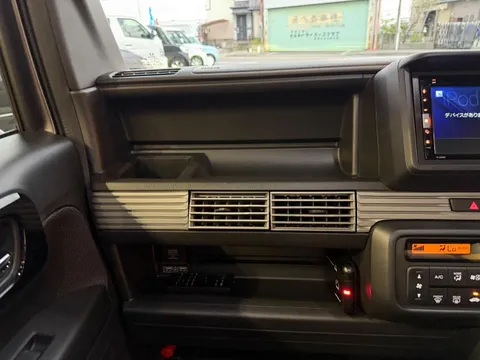 Honda N-VAN Plus Style