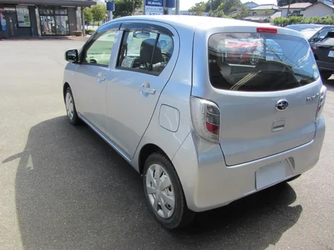 Subaru Pleo