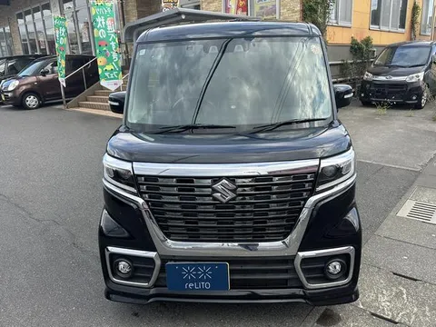 Suzuki Spacia Custom