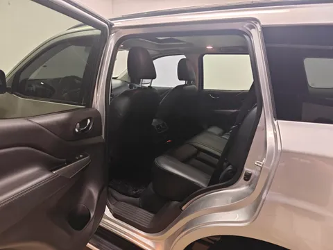 Nissan Terra