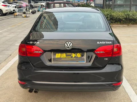 Volkswagen Sagitar