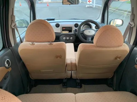 Daihatsu Move Latte