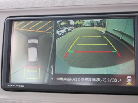 Daihatsu Mira Tocot