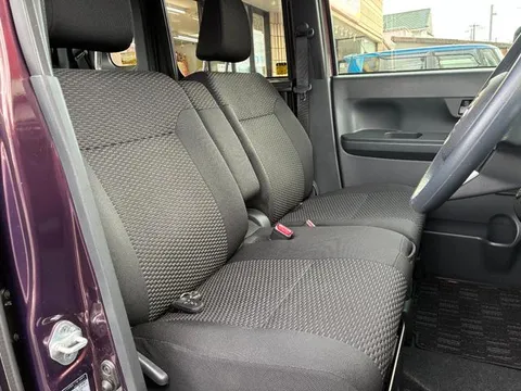 Toyota Pixis Mega