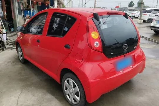 BYD F0