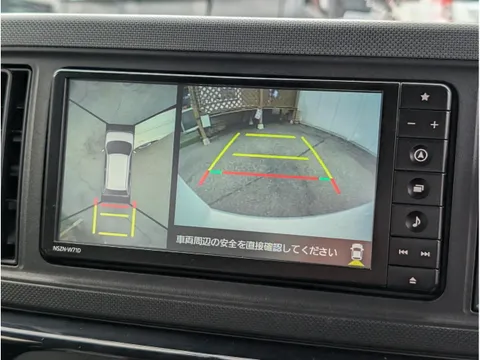 Daihatsu Mira Tocot