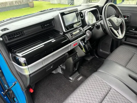 Suzuki Spacia Custom