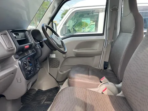 Nissan Clipper