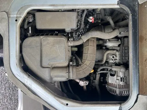 Mitsubishi Minicab Van