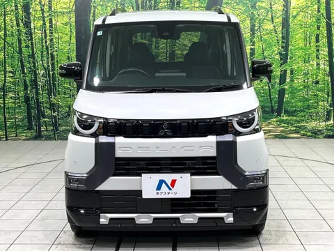 Mitsubishi Delica Mini