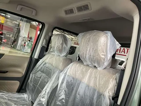 Mitsubishi Delica Mini