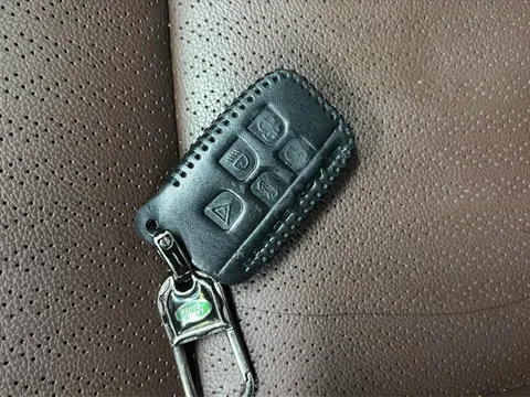 Jaguar XFL