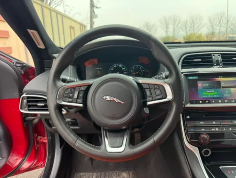Jaguar XEL