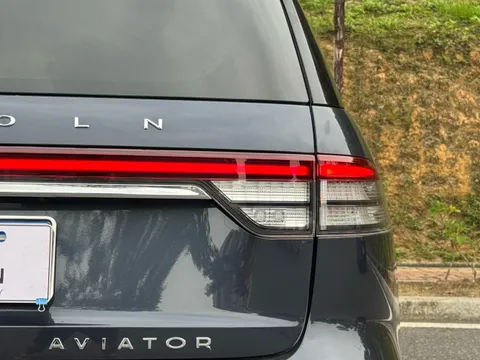 Lincoln Aviator