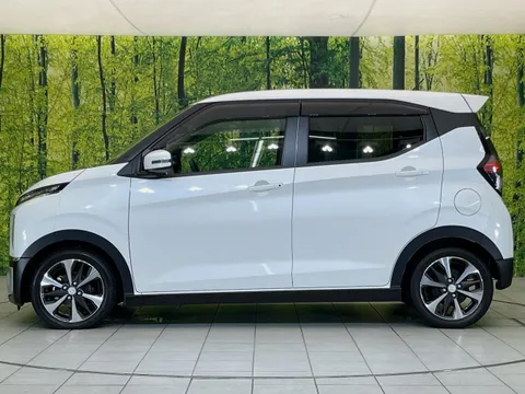 Mitsubishi eK X
