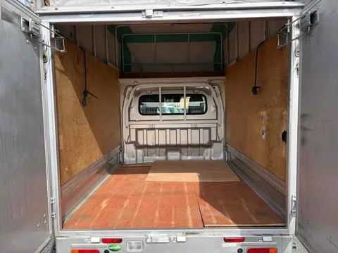 Nissan Clipper Truck