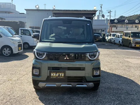 Mitsubishi Delica Mini