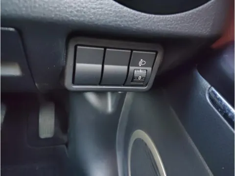 Mazda Verisa