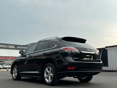 Lexus