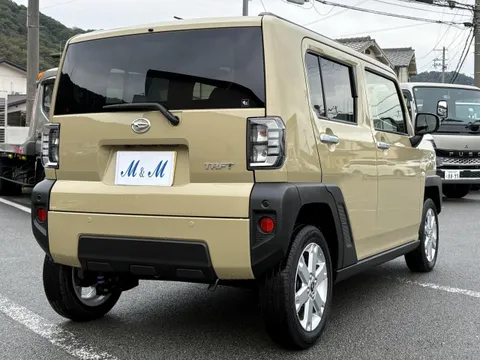 Daihatsu Taft