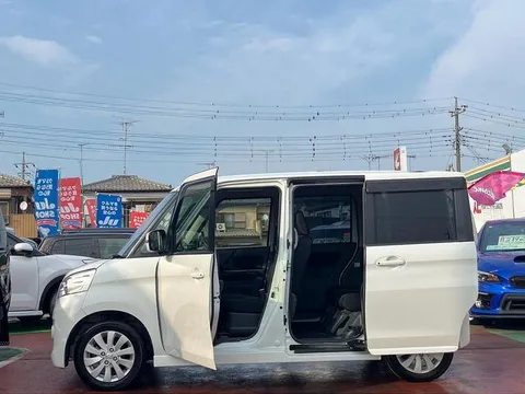 Suzuki Spacia Custom