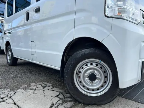 Nissan Clipper