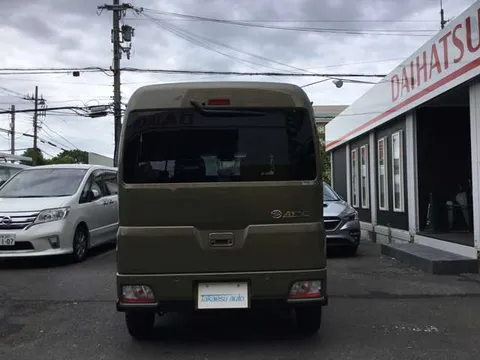 Daihatsu Atrai