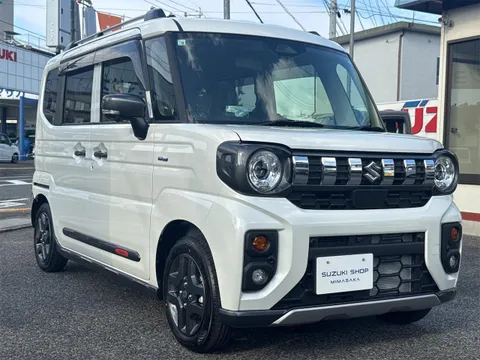 Suzuki Spacia