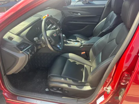Cadillac CT4