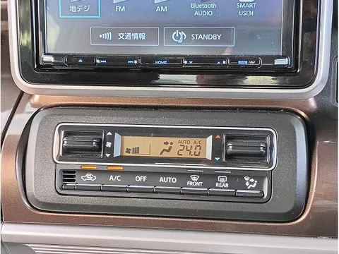 Suzuki Spacia Gear