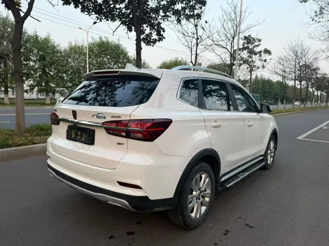 Roewe RX5