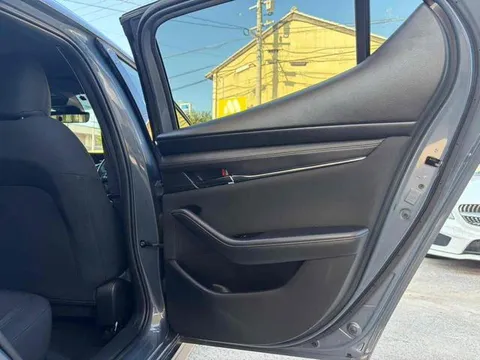 Mazda MAZDA3 Fastback