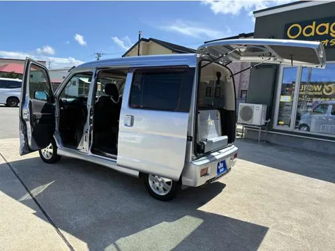 Daihatsu Atrai Wagon