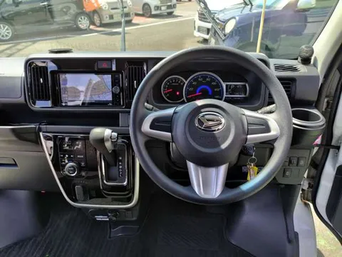 Daihatsu Atrai Wagon