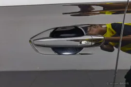 Dongfeng AX7