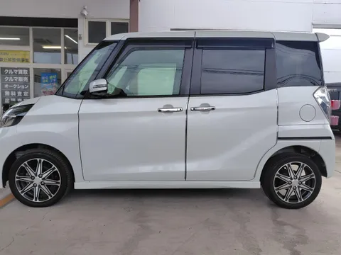 Mitsubishi eK Space Custom