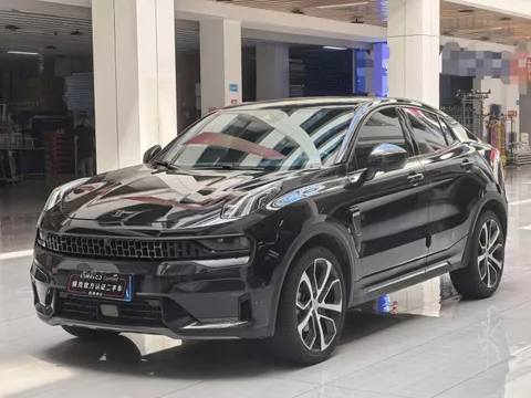 Lynk & Co 05